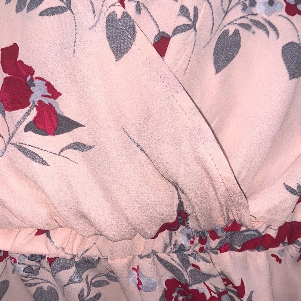 Floral Blouse - Picture 6 of 6
